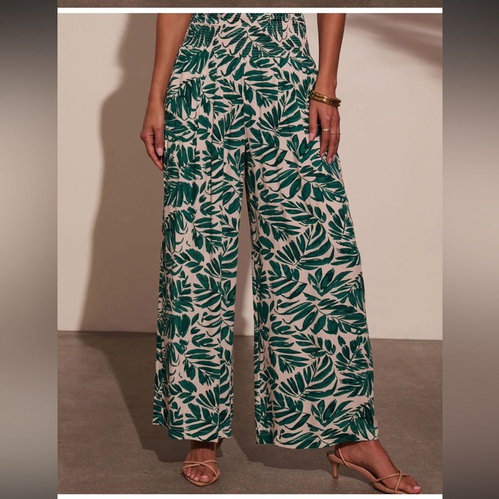 Vici Green Leaf Print Wide-Leg Pants